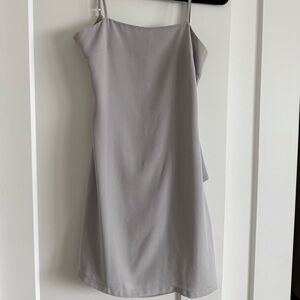 Lulus grey/blue mini dress with an open back and tie! Size small